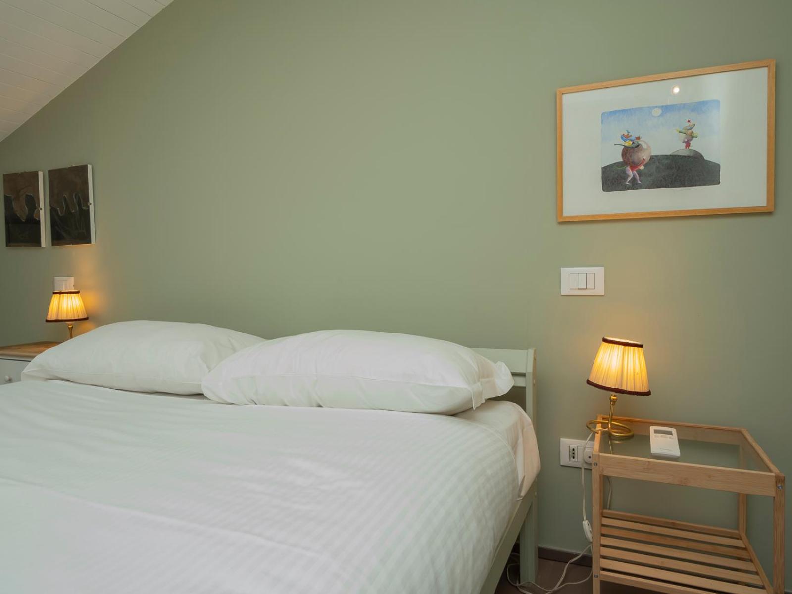 Xenia - Attic In San Siro Area Appartement *