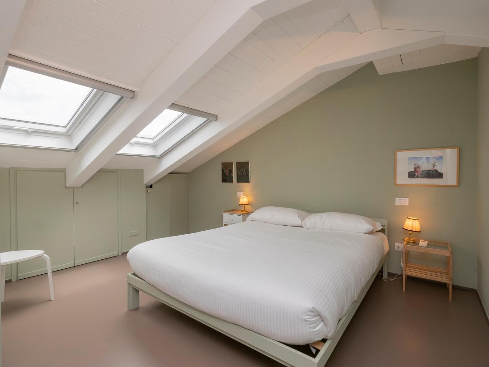 Xenia - Attic In San Siro Area Appartement